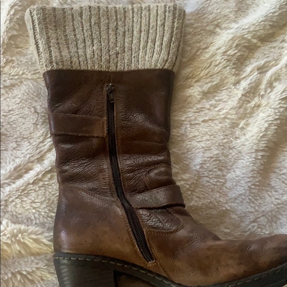 Boots - Picture 3 of 4